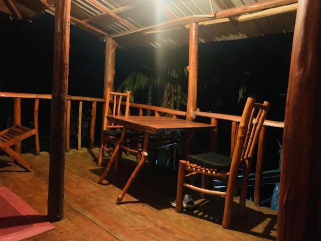 Ella Bamboo Cabana Buitenkant foto
